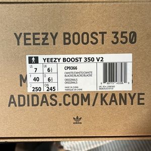 Yeezy 350 CREAM/WHITE